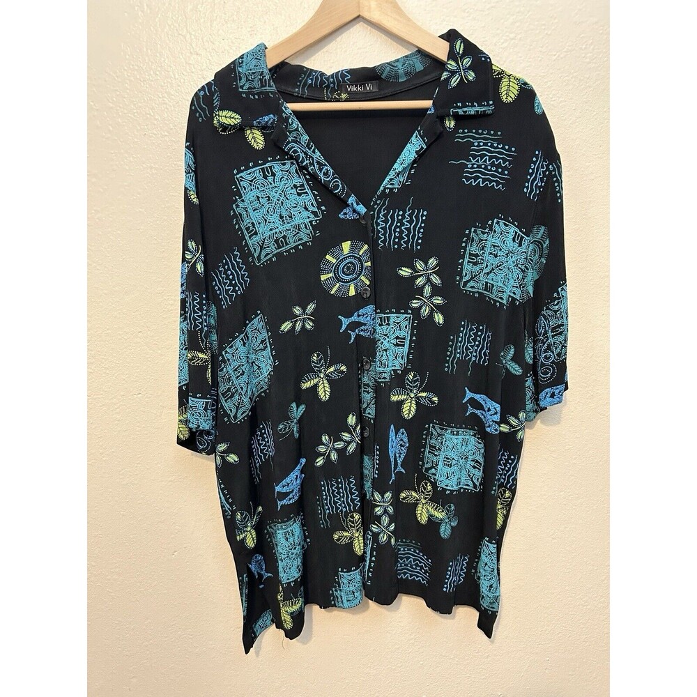 Vikki Vi 2X Slinky Travel Knit Hawaiian Print Top Blouse Button Up Shirt Jersey